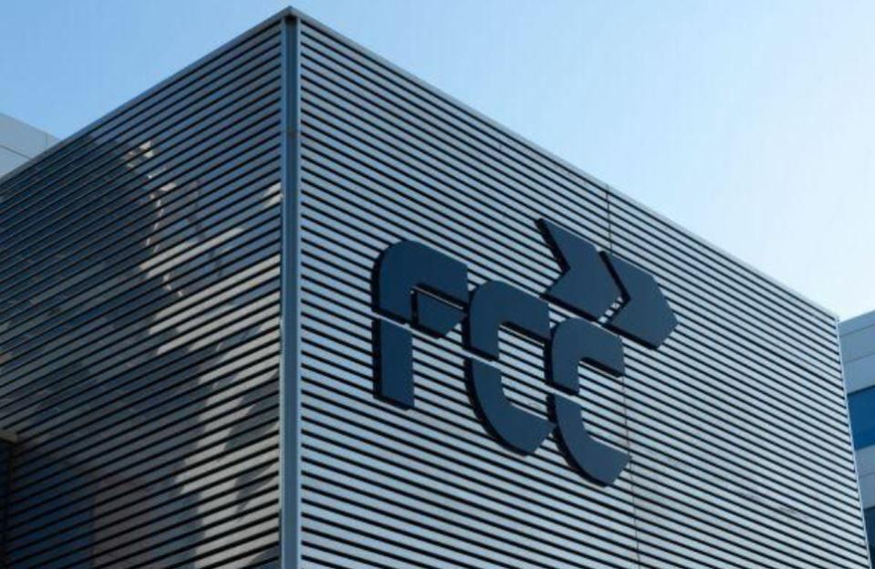 FCC sube con fuerza en el Mercado Continuo: sacará a Bolsa su negocio inmobiliario y de cemento