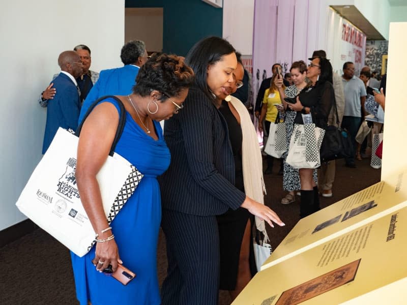 Visitors explore the museum at the exhibition opening. LOT - Louisiana Office of Tourism/dpa-tmn