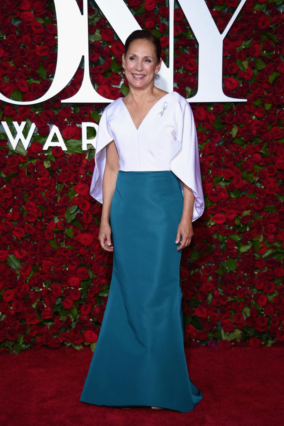 Laurie Metcalf in Christian Siriano 