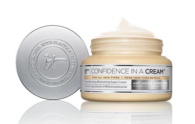 IT Cosmetics Confidence In A Cream.