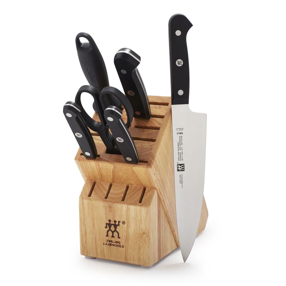 5) 7-Piece Gourmet Knife Block