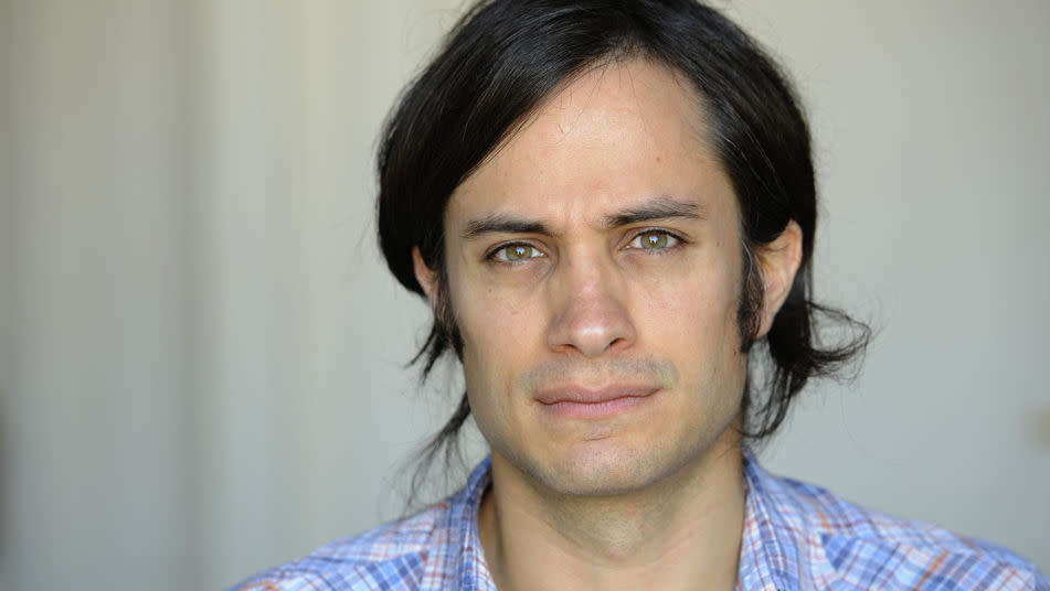 El mexicano Gael García Bernal es otro que las pasó las pasó canutas con Pedro, con quien trabajó en ‘La mala educación’. Según ‘Vanitatis’, el actor se pasó llorando gran parte del rodaje.