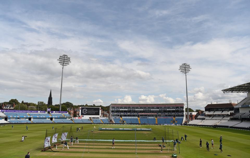 Australia's players attend a practice session at Headingley Stadium in Leeds, northern England, on August 21, 2019 on the eve of the start of the third Ashes cricket Test match between England and Australia. (Photo by Paul ELLIS / AFP) / RESTRICTED TO EDITORIAL USE. NO ASSOCIATION WITH DIRECT COMPETITOR OF SPONSOR, PARTNER, OR SUPPLIER OF THE ECB        (Photo credit should read PAUL ELLIS/AFP/Getty Images)