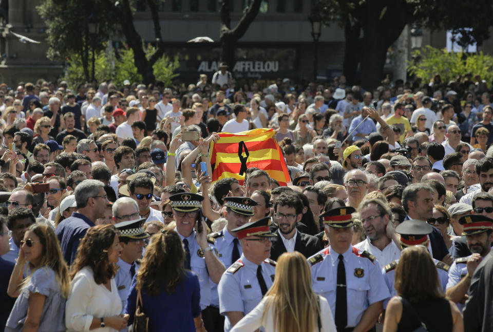 Barcelona le grita en silencio al terrorismo