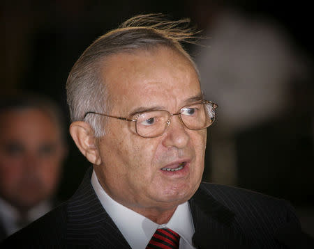 Uzbekistan's President Islam Karimov delivers a speech during celebrations on the Independence Day in Tashkent, Uzbekistan, August 31, 2006. Picture taken August 31, 2006. REUTERS/Shamil Zhumatov/File Photo