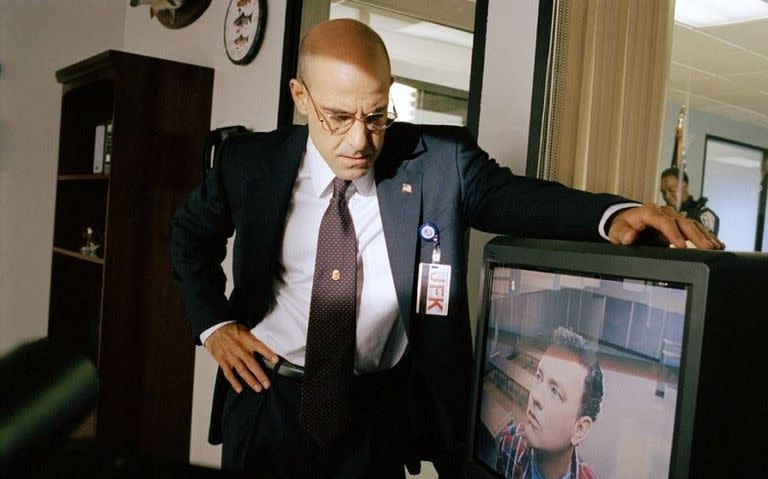 Stanley Tucci en La Terminal