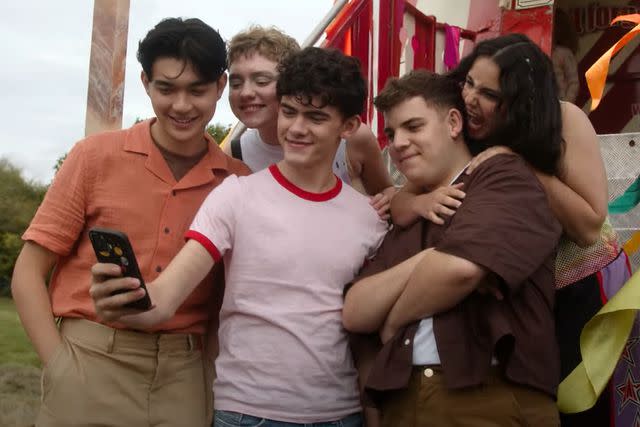 <p>Netflix/YouTube</p> The cast of 'Heartstopper' in a behind-the-scenes look at season 3