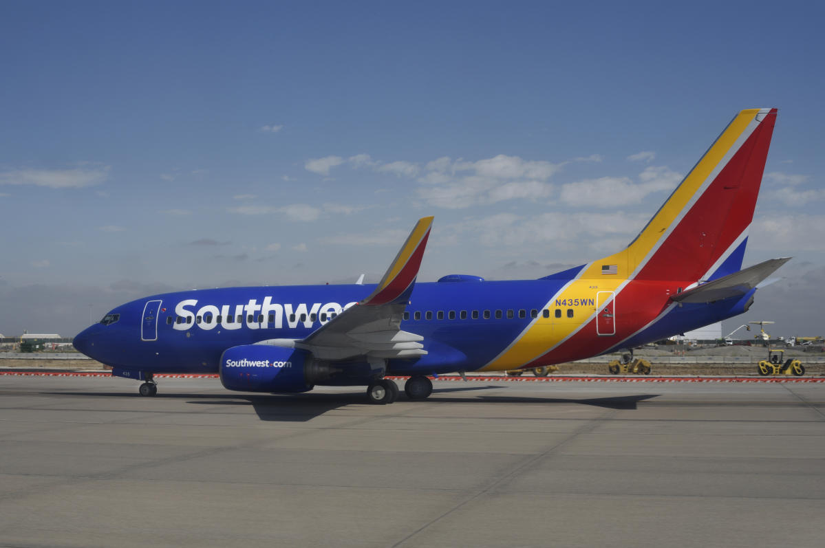 3M, American Airlines, Southwest Airlines earnings beat estimates in Q3