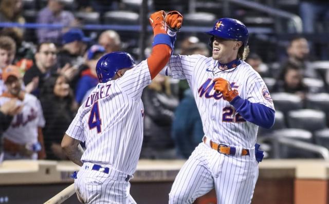 New York Mets' Francisco Alvarez (50) talks with second baseman