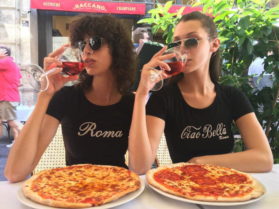 <p>Pizza twins.</p>