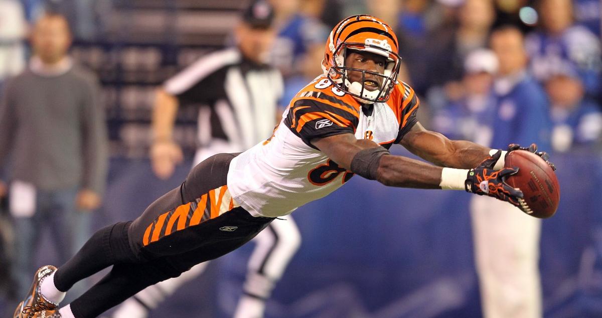 Bengals to induct Boomer Esiason, Chad Johnson into Ring of Honor during  Week 3 game vs. Rams