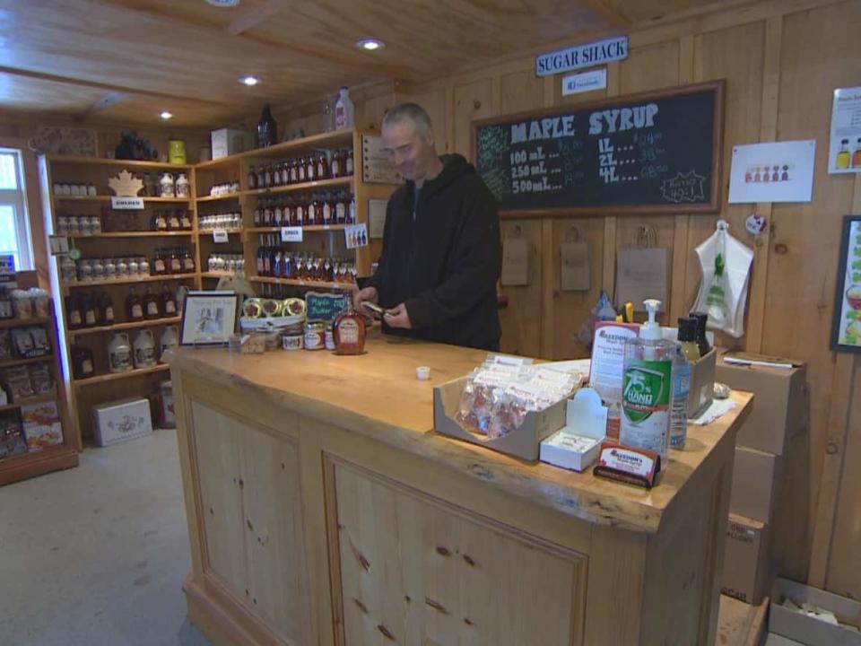 Breedon's Maple Syrup in Alliston, Ont., has thousands of trees it harvests sap from each year. In the end, producer Kent Breedon says the farm produces four different types of syrup to sell: golden, amber, dark and very dark. (Spencer Gallichan-Lowe/CBC - image credit)