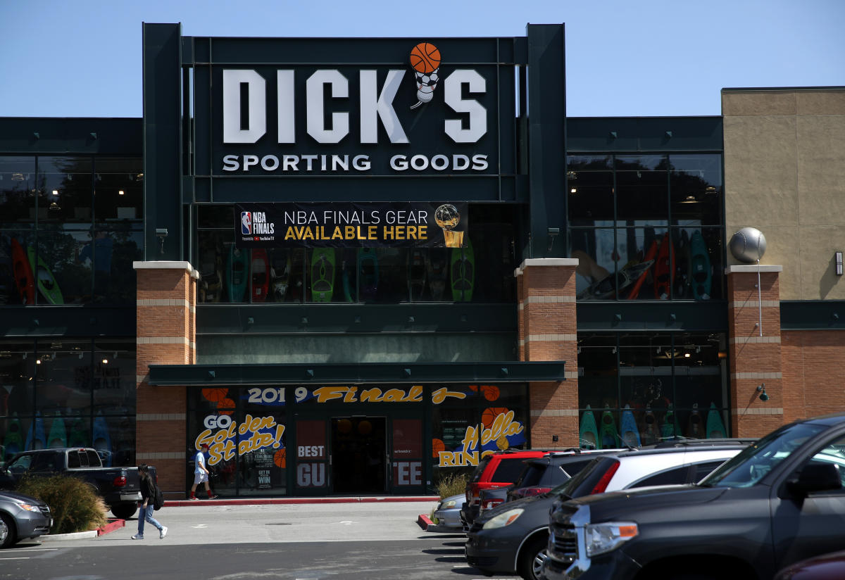 You can save up to 70% on Nike, Columbia, New Balance and more during Dick's  winter sale