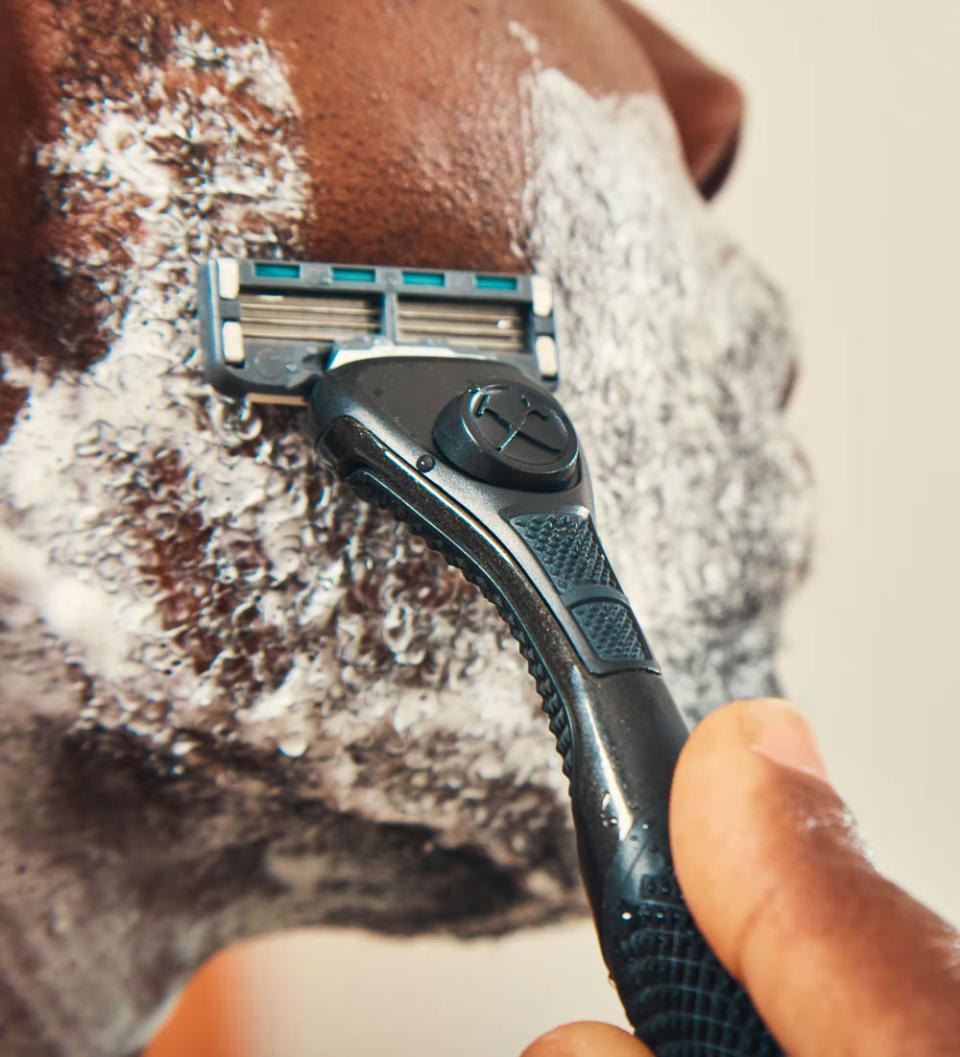 close up of dollar shave club razor for men, Best Razors for Men