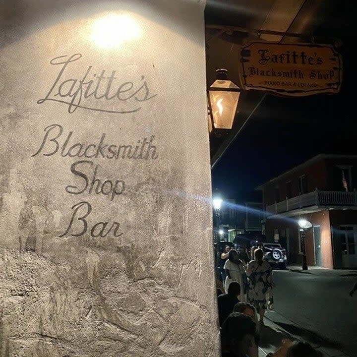 the bar sign