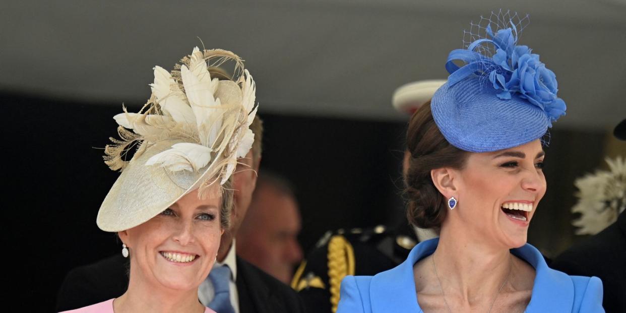 the order of the garter service at windsor castle