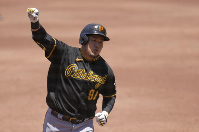 Pirates 1B Ji Man Choi out 8 weeks with left Achilles strain - The San  Diego Union-Tribune