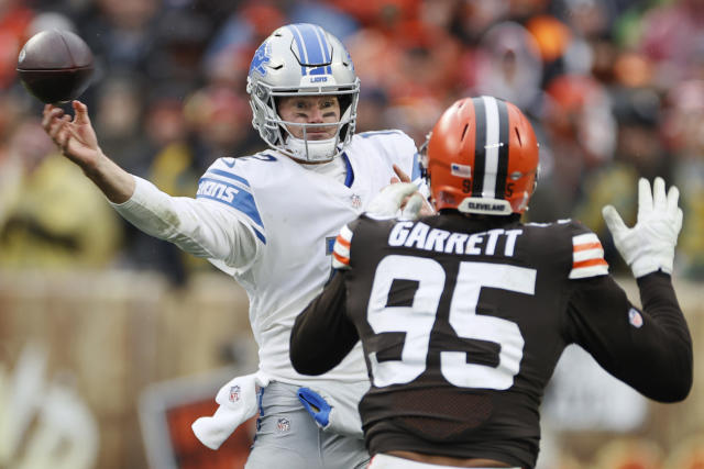 BROWNIES & FROWNIES: Browns squeak by winless Lions 13-10 in