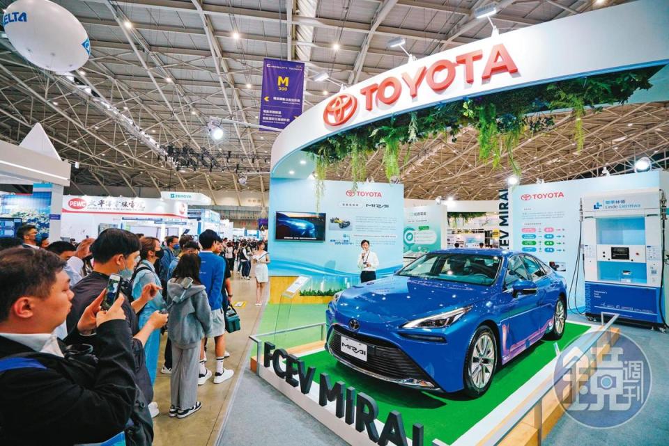 和泰汽車預計與聯華林德合作，向政府專案申請，引進豐田（Toyota）氫能車來台上路。