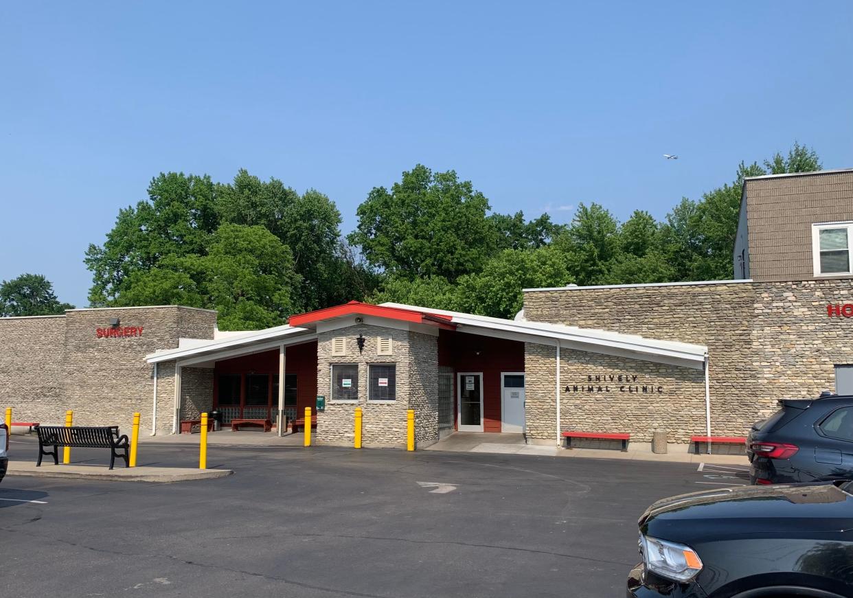 The exterior of the Shively Animal Clinic in Louisville. May 17, 2023