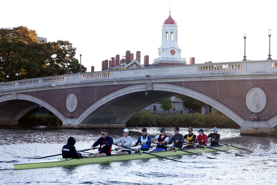CAMBRIDGE, MASSACHUSETTS - OCTOBER 20: Members of the Harvard University Men's Heavyweight Rowing team train on the Charles River on October 20, 2022 in Cambridge, Massachusetts. (Photo by Maddie Meyer/Getty Images)