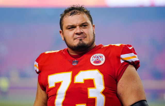 Chiefs Nick Allegretti played through torn UCL in Super Bowl LVIII - Yahoo Sports