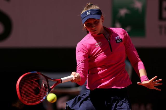 PHOTOS: Andrey Rublev, Taylor Fritz warm up for Vienna with Red