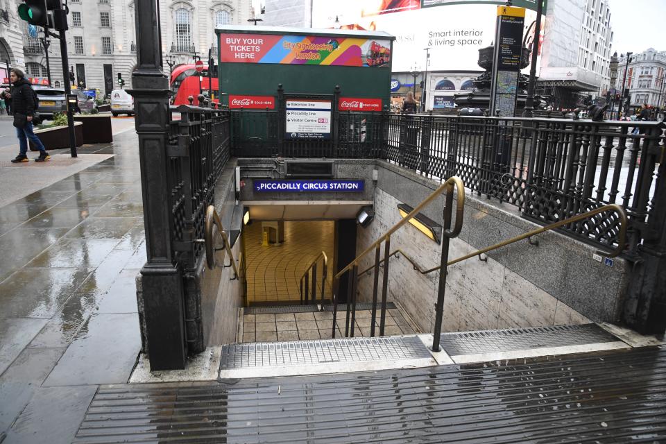 Piccadilly Circus station on strike day (Jeremy Selwyn)