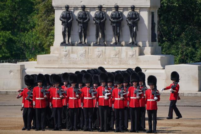 Changing of the Guard Buckingham Palace: Route & Dates 2023