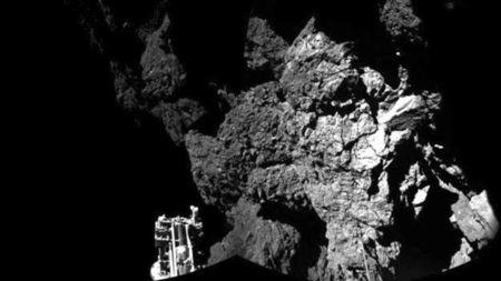 A probe named Philae is seen after it landed safely on a comet, known as 67P/Churyumov-Gerasimenko, in this CIVA handout image released November 13, 2014. REUTERS/ESA/Rosetta/Philae/CIVA/Handout via Reuters