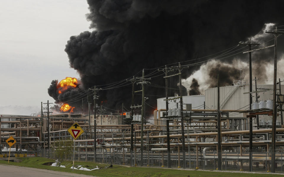 FILE - In this Monday, March 18, 2019 file photo, Firefighters battle a petrochemical fire at the Intercontinental Terminals Company in Deer Park, Texas. A fire at a Houston-area petrochemical storage facility that burned for days in March was accidental and caused by equipment failure at a storage tank, according to a report released by local and federal investigators, Friday, Dec. 6, 2019 (Godofredo A. Vasquez/Houston Chronicle via AP, File)