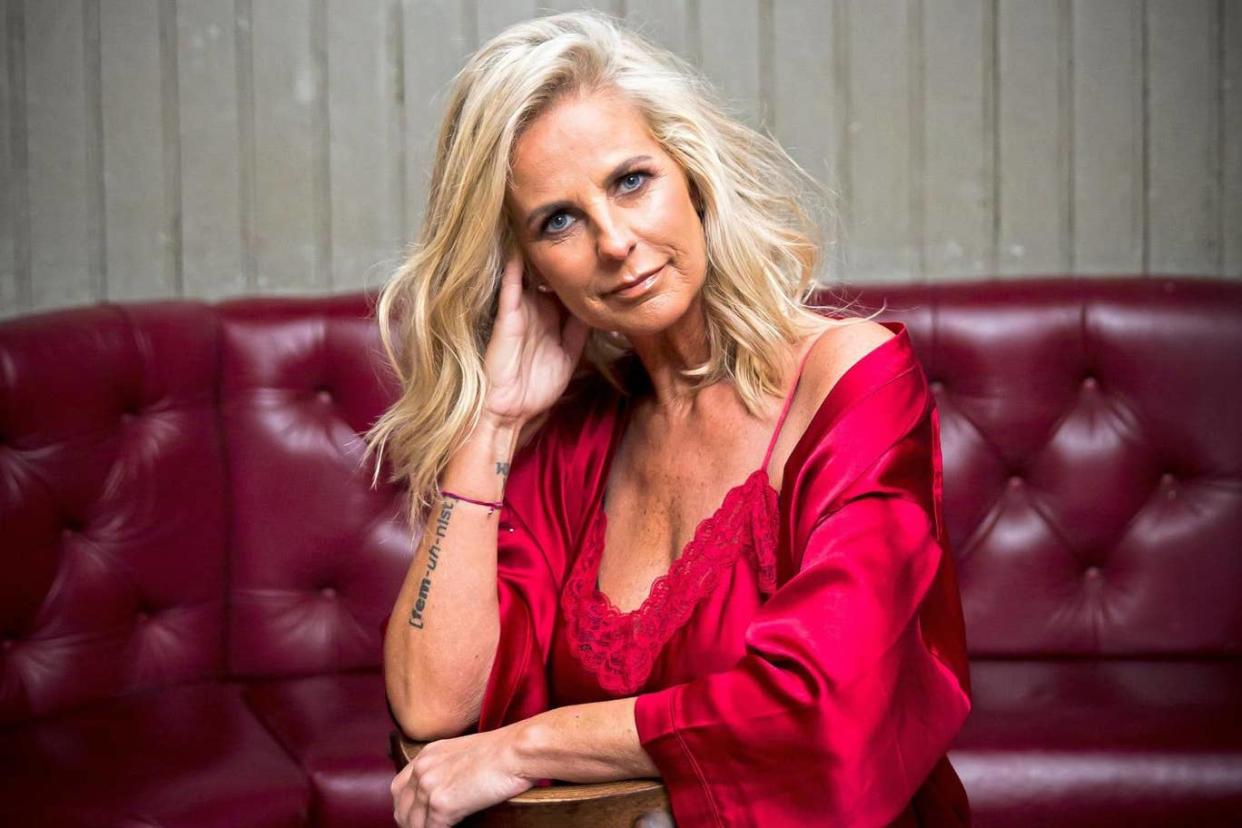 Ulrika Jonsson stars in the ad for over-50s dating app Lumen (Credit: Rob Greig/Lumen)