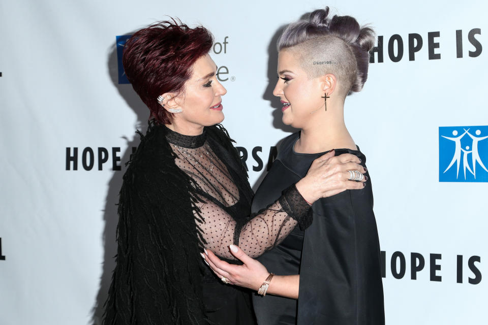 Sharon Osbourne, left, and Kelly Osbourne attend the 2015 City of Hope's Annual Spirit of Life Gala held at the Santa Monica Civic Auditorium on Thursday, Nov. 5, 2015, in Santa Monica, Calif. (Photo by John Salangsang/Invision/AP)