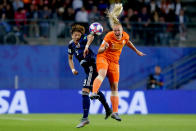 (L-R) Yuika Sugasawa of Japan Women, Stefanie van der Gragt of Holland Women during the World Cup Women match between Holland v Japan at the Stadion Roazhon Park on June 25, 2019 in Rennes France (Photo by Rico Brouwer/Soccrates/Getty Images)