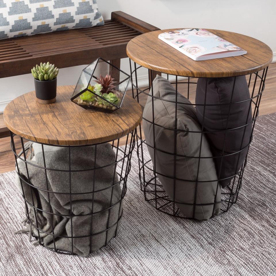 A set of storage end tables