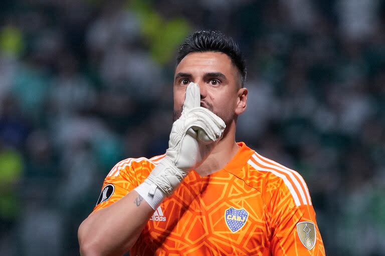 Sergio Romero será titular ante Fortaleza; el ex arquero de la selección argentina viene de ser clave ante River