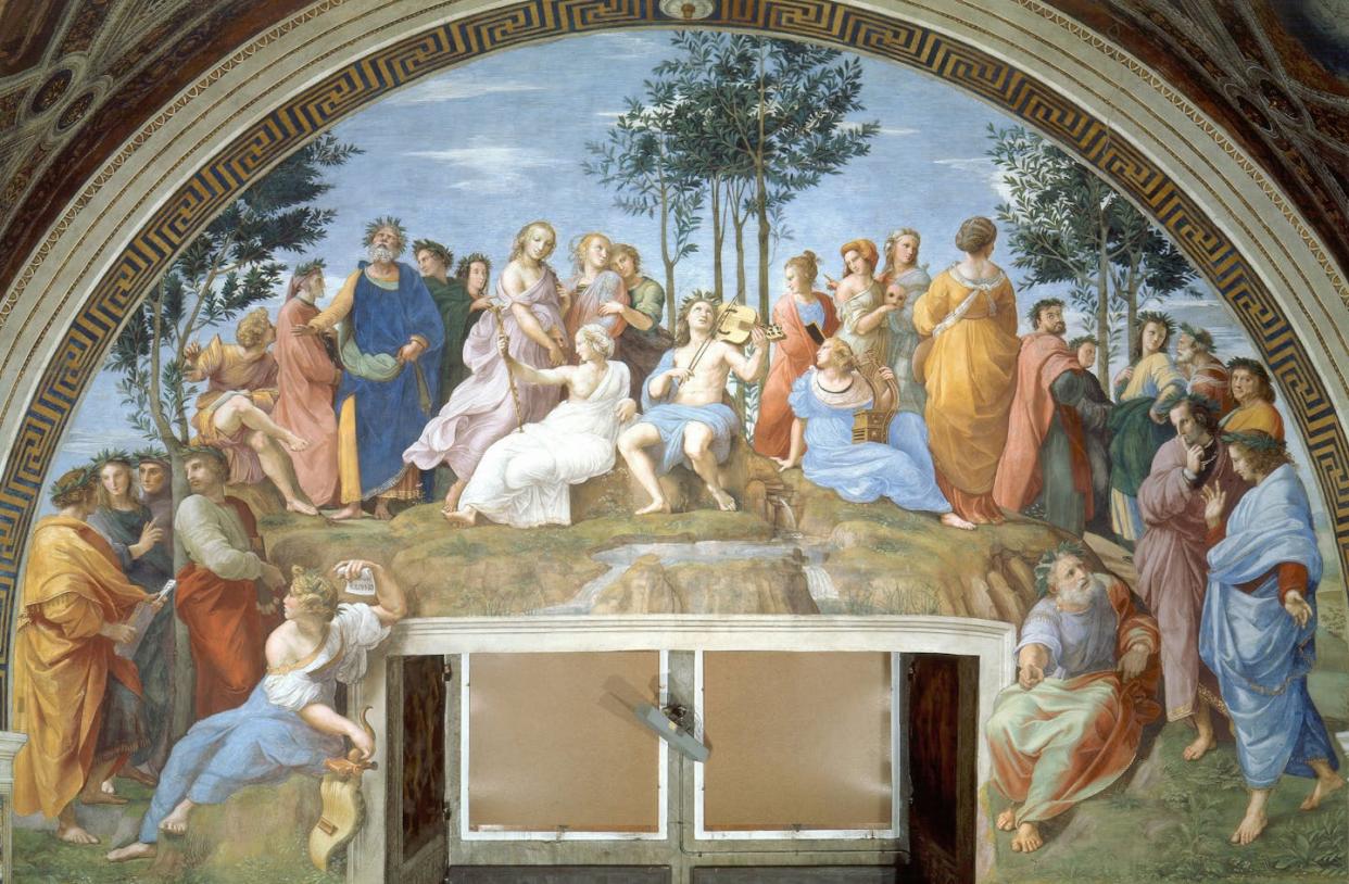 Fresco de 'El Parnaso' de Rafael en la Estancia del Sello, en los Museos Vaticanos de Roma, en donde están representados nueve poetas de la Antigüedad y nueve contemporáneos a Rafael. <a href="https://es.wikipedia.org/wiki/Archivo:Rafael_-_El_Parnaso_(Estancia_del_Sello,_Roma,_1511).jpg" rel="nofollow noopener" target="_blank" data-ylk="slk:Museos Vaticanos;elm:context_link;itc:0;sec:content-canvas" class="link ">Museos Vaticanos</a>