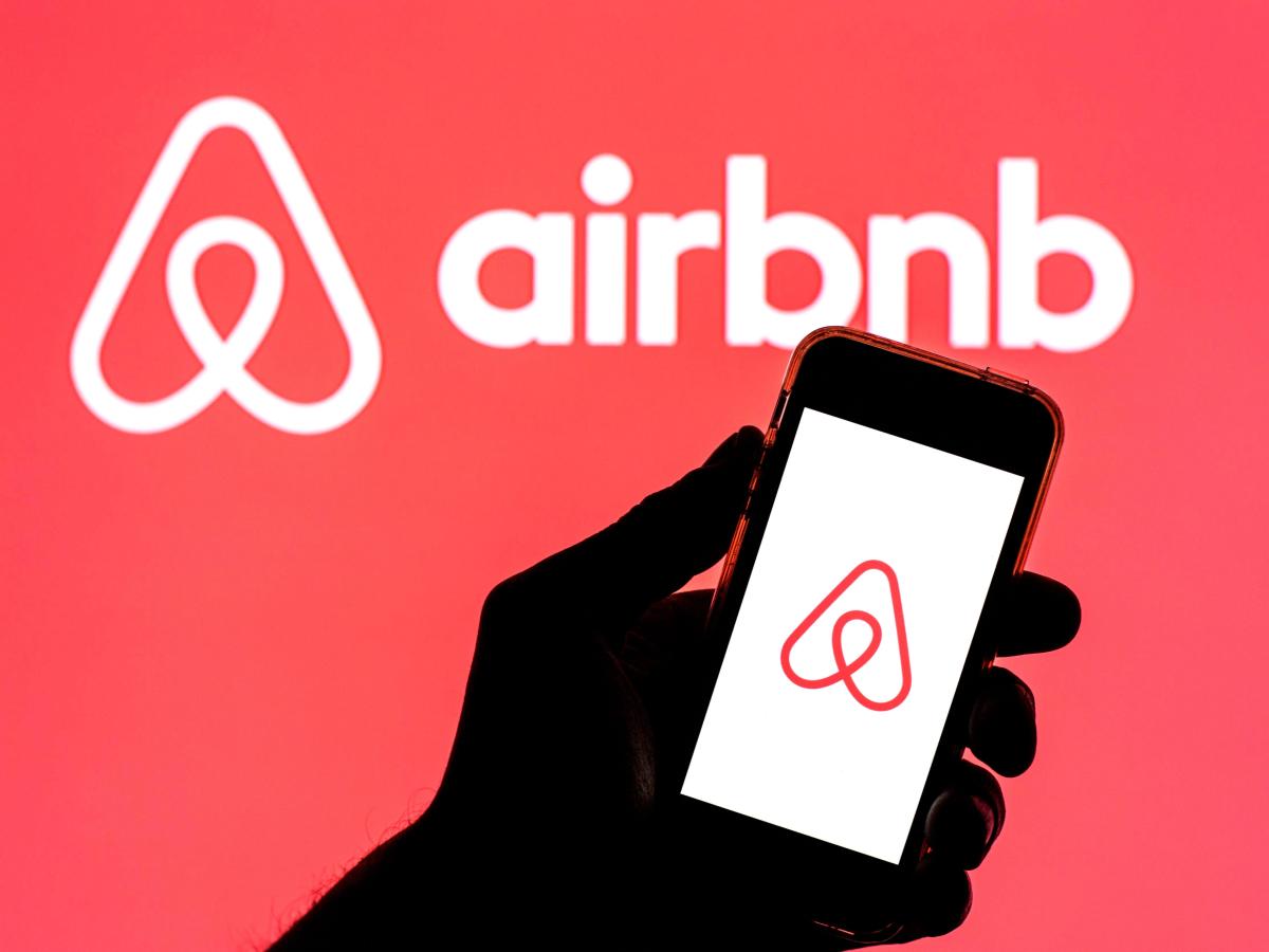 Companies like Airbnb can ban customers based on a criminal background check:  so you can appeal if you think yours is in error - Canada Today