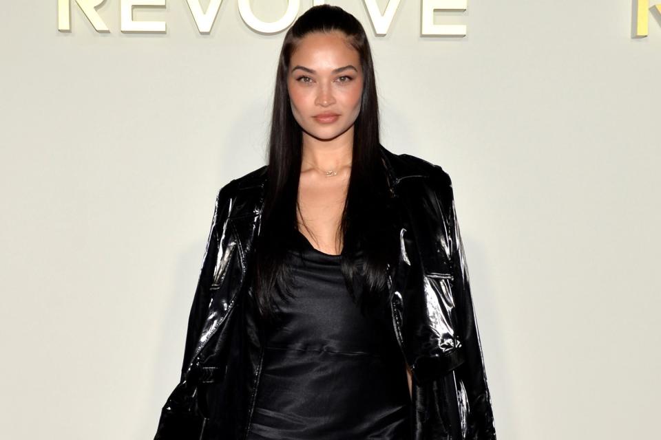 LOS ANGELES, CALIFORNIA - DECEMBER 08: Shanina Shaik attends REVOLVE x AT&T PRESENT REVOLVE WINTERLAND on December 08, 2022 in Los Angeles, California. (Photo by Donato Sardella/WireImage for REVOLVE)