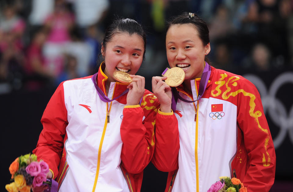 這場比賽最終由中國隊趙芸蕾（圖右）和田卿勝出。（Photo by Michael Regan/Getty Images）