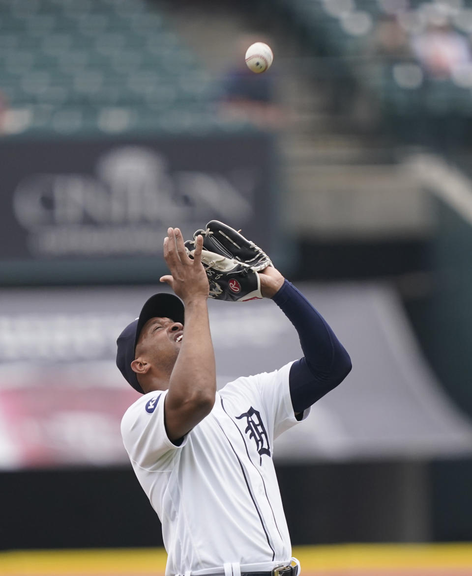 Detroit Tigers second baseman Jonathan Schoop catches the popup hit by Cleveland Guardians' Amed Rosario during the first inning of a baseball game, Wednesday, July 6, 2022, in Detroit. (AP Photo/Carlos Osorio)