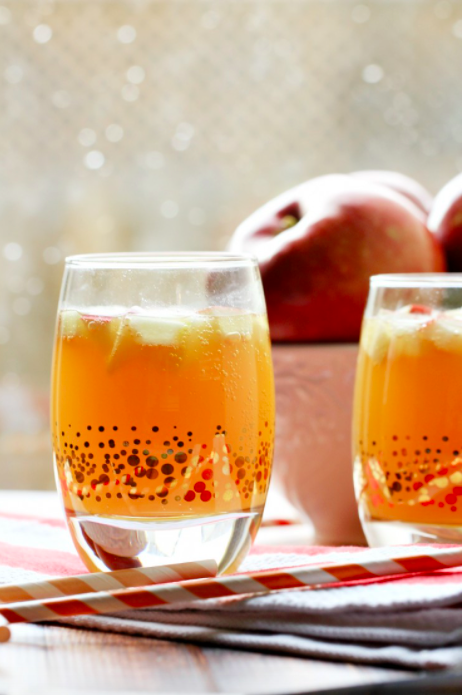 Non Alcoholic Apple Pie Punch