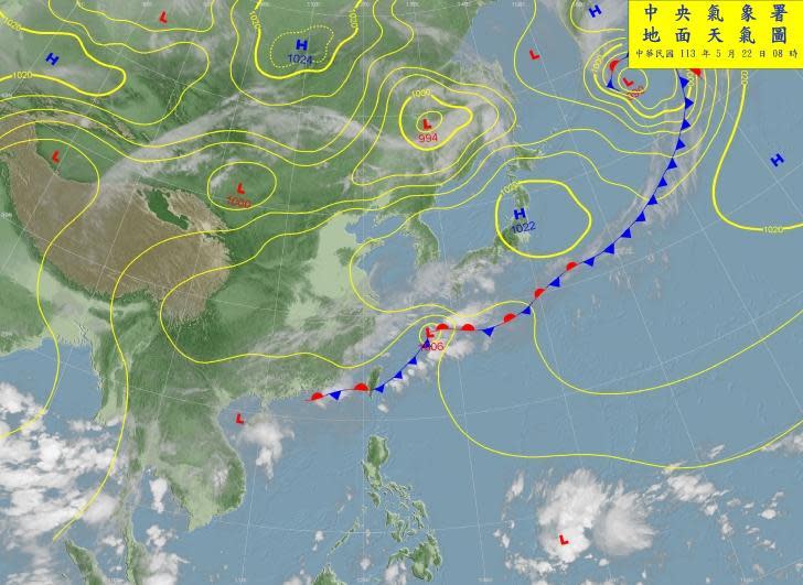 鋒面今天持續影響台灣，但結構鬆散，降雨空檔長，仍要留意短時強降雨。（圖／氣象署）