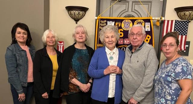 The Riverside Lions Club recently donated $3,400 to local charities in memory of Sue Westlunc. Pictured are (left to right) Jan Baur, Kathy DeBlaso, Becky Chestnut, Judy Kindle, Jim Westlund and Megan Barnhart. Jim was Sue’s husband and Megan was her daughter.
