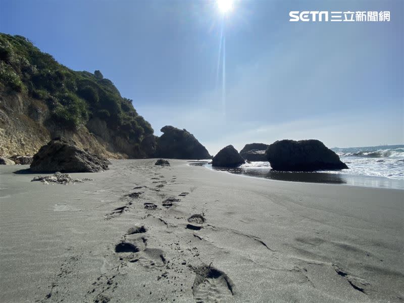 中山大學西子灣柴山秘境海灘。