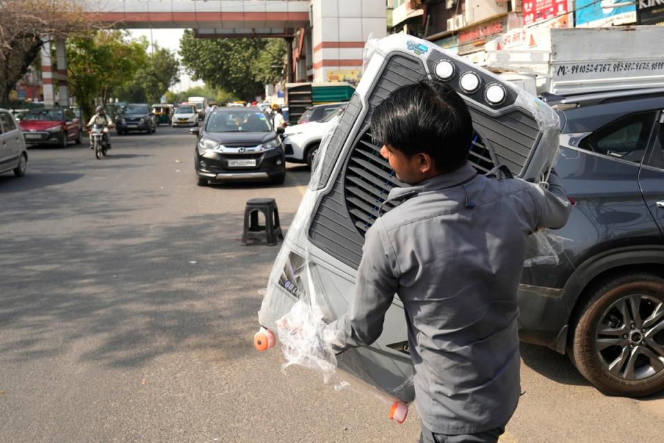 REP-CLI INDIA-CALOR-FOTOGALERIA (AP)