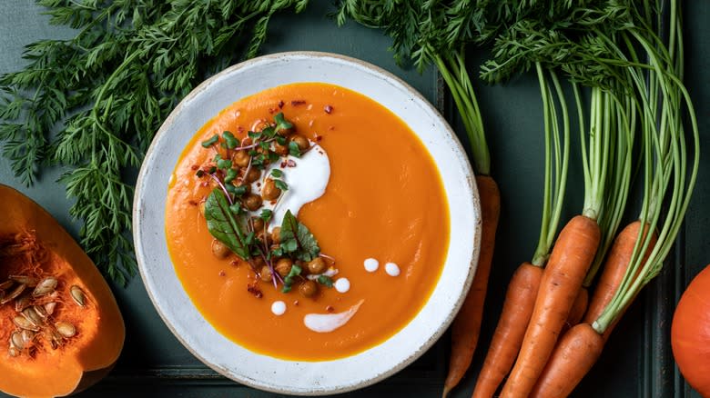 Squash soup with carrots