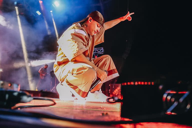 El rapero que sorprendió al subirse a cantar con Gorillaz en el Quilmes Rock debutó en el Luna Park con tres shows con invitados como Dante Spinetta o Mosca de Dos Minutos