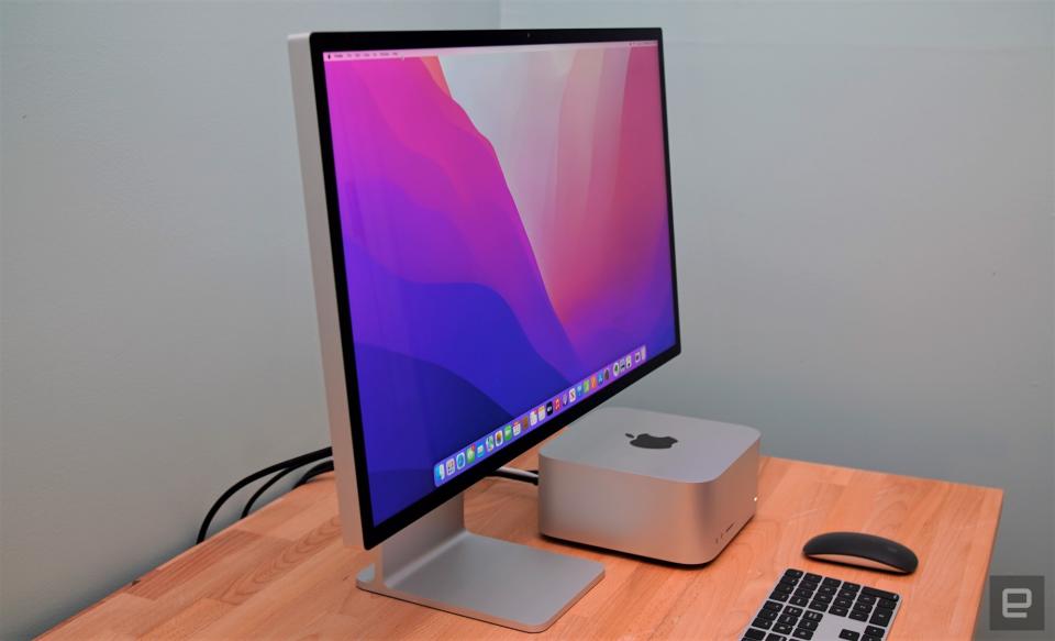 <p>Apple Studio Display top angle</p>
