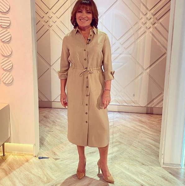 Lorraine embraces spring in breezy M&S shirt dress